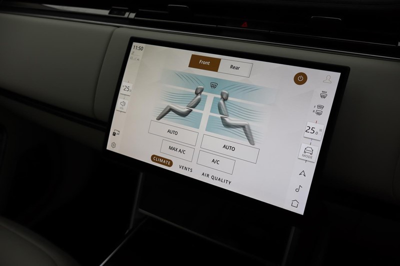 2025 (25) LAND ROVER RANGE ROVER 3.0 P550e Autobiography 4dr Auto 5020167