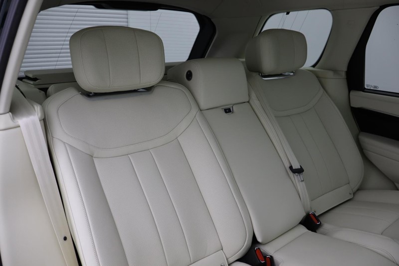 2025 (25) LAND ROVER RANGE ROVER 3.0 P550e Autobiography 4dr Auto 5020182