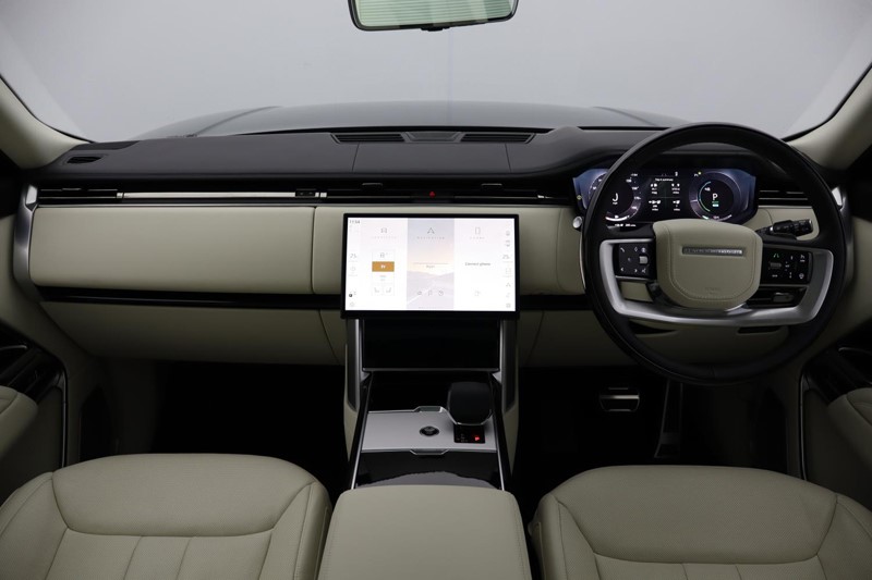 2025 (25) LAND ROVER RANGE ROVER 3.0 P550e Autobiography 4dr Auto 5020185