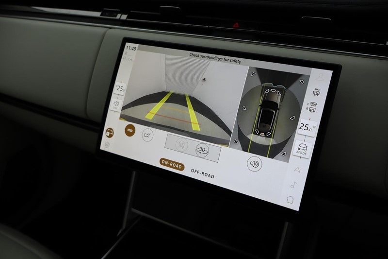 2025 (25) LAND ROVER RANGE ROVER 3.0 P550e Autobiography 4dr Auto 5020163