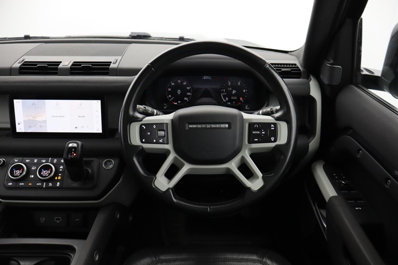 2022 (22) LAND ROVER DEFENDER 3.0 D250 XS Edition 110 5dr Auto 5042030