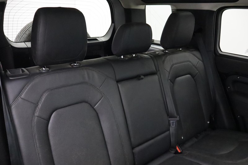 2022 (22) LAND ROVER DEFENDER 3.0 D250 XS Edition 110 5dr Auto 5042026