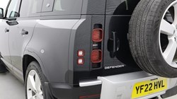2022 (22) LAND ROVER DEFENDER 3.0 D250 XS Edition 110 5dr Auto 5042032