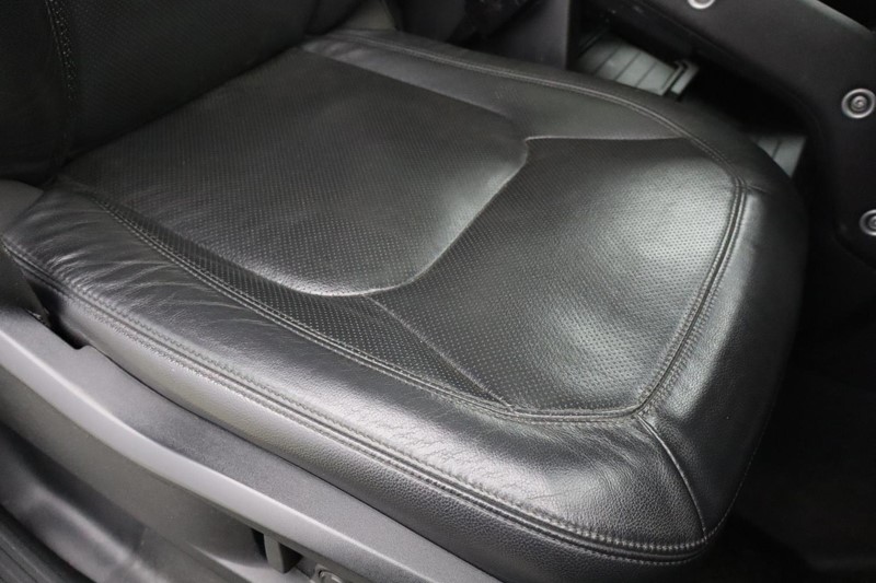 2022 (22) LAND ROVER DEFENDER 3.0 D250 XS Edition 110 5dr Auto 5042002