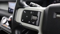 2022 (22) LAND ROVER DEFENDER 3.0 D250 XS Edition 110 5dr Auto 5042003