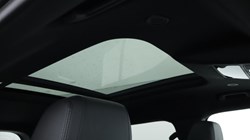 2024 (24) LAND ROVER DEFENDER 3.0 D250 X-Dynamic SE 110 5dr Auto 5052955