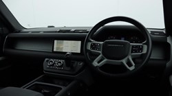 2024 (24) LAND ROVER DEFENDER 3.0 D250 X-Dynamic SE 110 5dr Auto 5052983