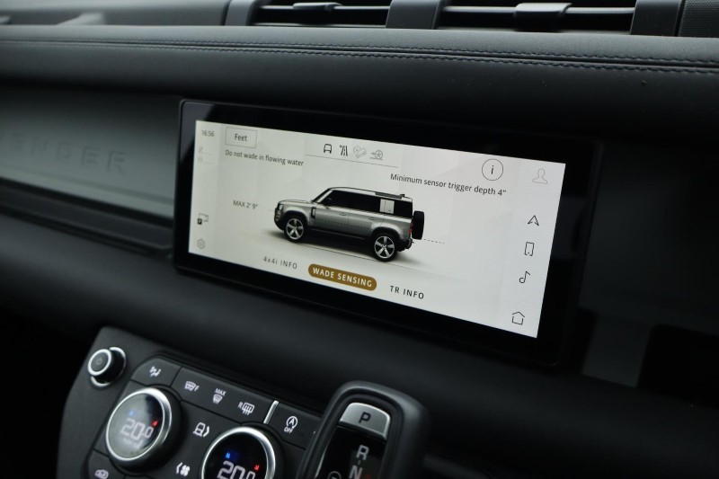 2024 (24) LAND ROVER DEFENDER 3.0 D250 X-Dynamic SE 110 5dr Auto 5052975