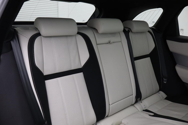 2021 (70) LAND ROVER RANGE ROVER VELAR 2.0 P250 Edition 5dr Auto 5017367