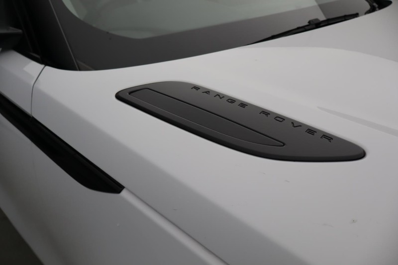 2019 (19) LAND ROVER RANGE ROVER VELAR 2.0 D240 R-Dynamic HSE 5dr Auto 5181413