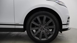 2019 (19) LAND ROVER RANGE ROVER VELAR 2.0 D240 R-Dynamic HSE 5dr Auto 5181411