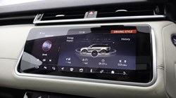 2019 (19) LAND ROVER RANGE ROVER VELAR 2.0 D240 R-Dynamic HSE 5dr Auto 5181427