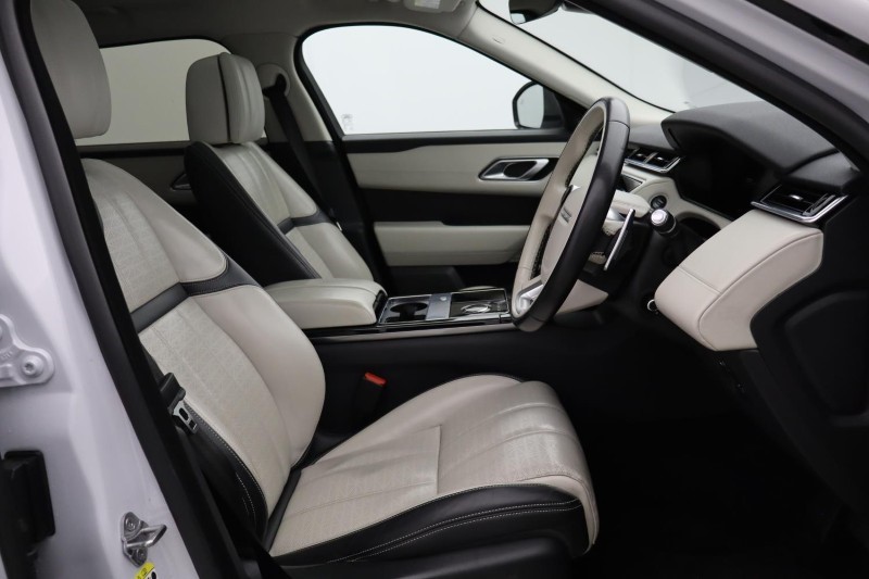 2019 (19) LAND ROVER RANGE ROVER VELAR 2.0 D240 R-Dynamic HSE 5dr Auto 5181405