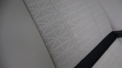 2019 (19) LAND ROVER RANGE ROVER VELAR 2.0 D240 R-Dynamic HSE 5dr Auto 5181393