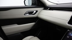 2019 (19) LAND ROVER RANGE ROVER VELAR 2.0 D240 R-Dynamic HSE 5dr Auto 5181430