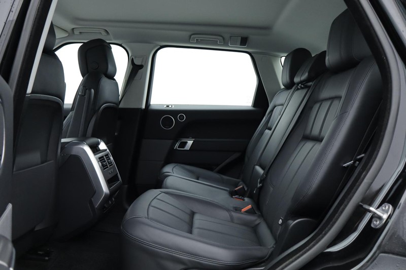 2022 (22) LAND ROVER RANGE ROVER SPORT 3.0 D250 HSE 5dr Auto 5049154