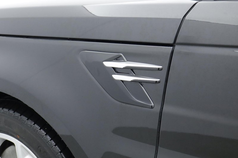 2022 (22) LAND ROVER RANGE ROVER SPORT 3.0 D250 HSE 5dr Auto 5049157