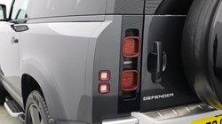 2023 (73) LAND ROVER DEFENDER 3.0 D250 HSE 90 3dr Auto 5043215