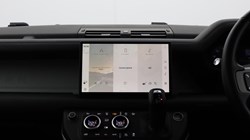 2023 (73) LAND ROVER DEFENDER 3.0 D250 HSE 90 3dr Auto 5043219