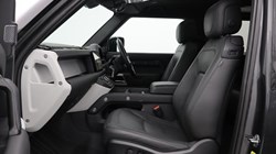 2023 (73) LAND ROVER DEFENDER 3.0 D250 HSE 90 3dr Auto 5043188