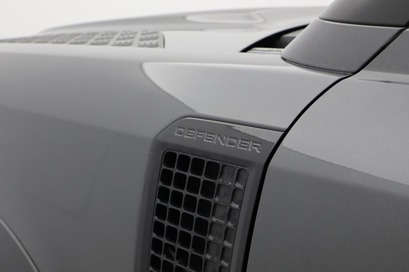 2023 (73) LAND ROVER DEFENDER 3.0 D250 HSE 90 3dr Auto 5043191