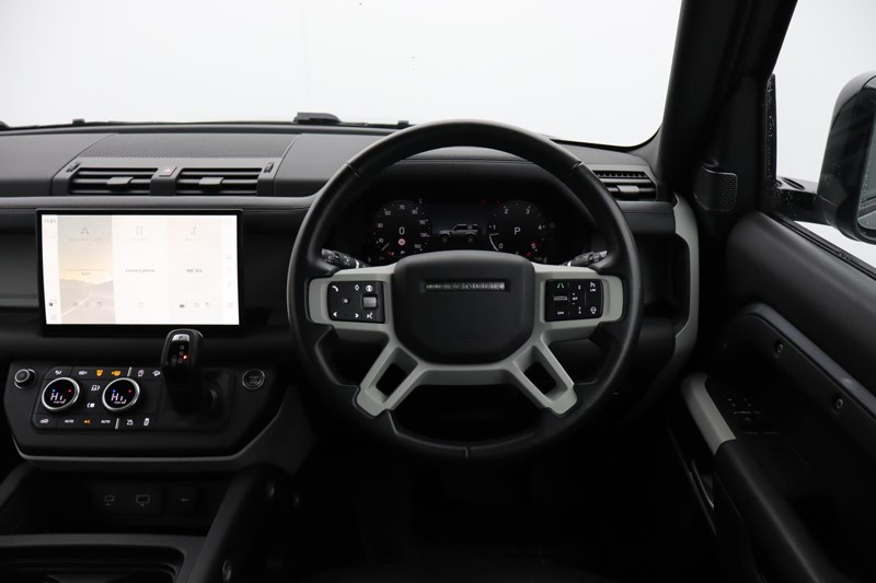 2024 (73) LAND ROVER DEFENDER 3.0 D250 X-Dynamic HSE 90 3dr Auto 5033494
