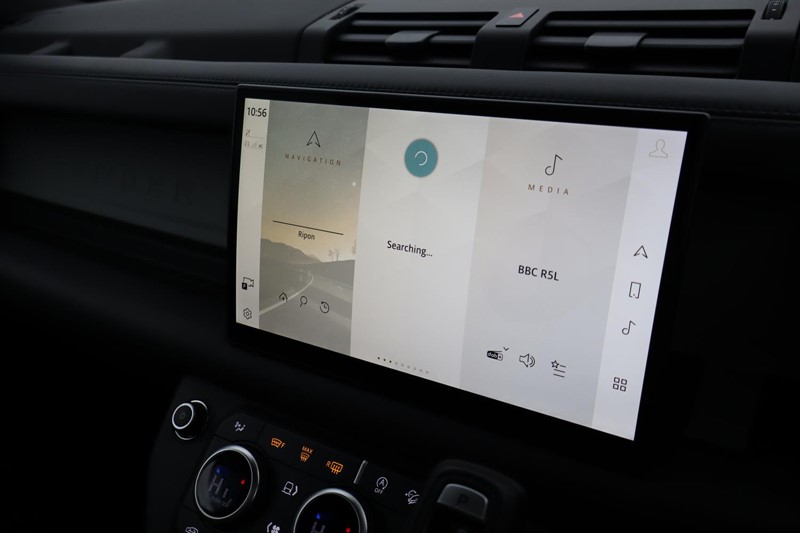 2024 (73) LAND ROVER DEFENDER 3.0 D250 X-Dynamic HSE 90 3dr Auto 5033477