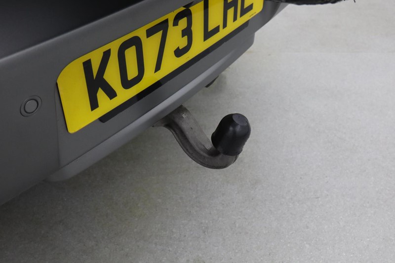 2024 (73) LAND ROVER DEFENDER 3.0 D250 X-Dynamic HSE 90 3dr Auto 5033499