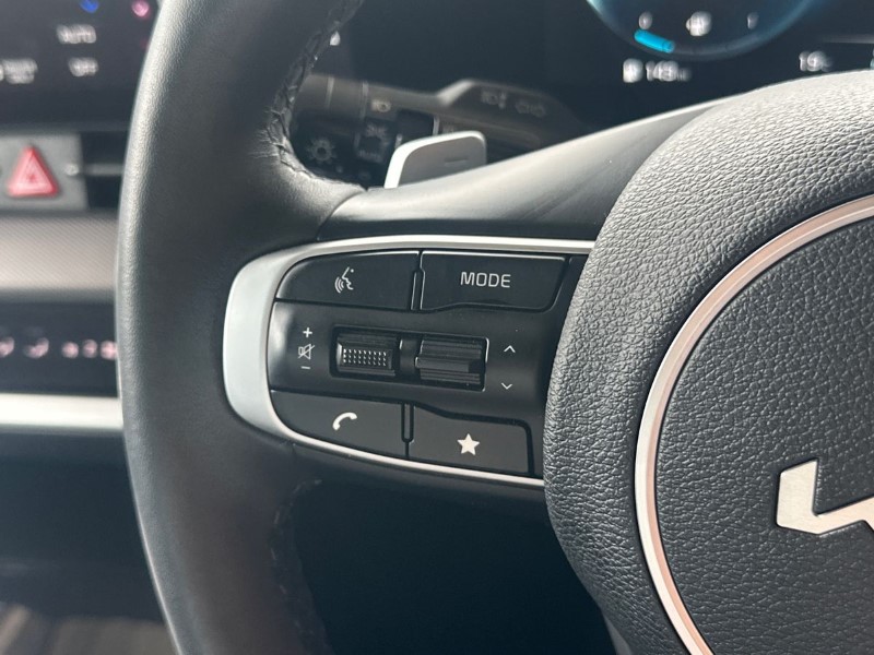 2023 (73) KIA SPORTAGE 1.6T GDi HEV GT-Line S 5dr Auto AWD 3383566