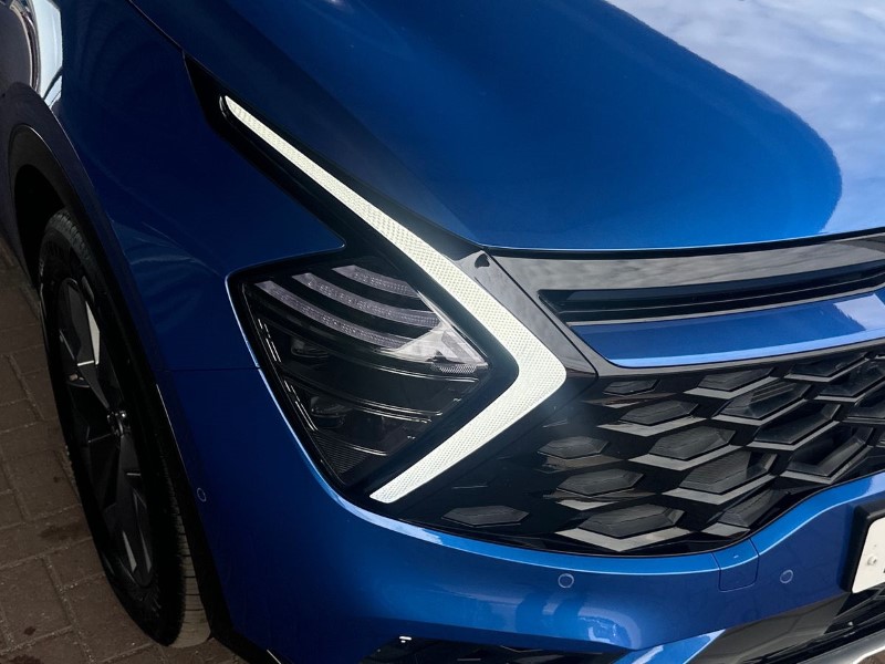 2023 (73) KIA SPORTAGE 1.6T GDi HEV GT-Line S 5dr Auto AWD 3383587