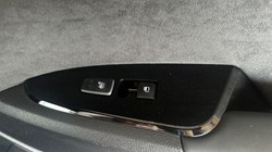 2023 (73) KIA SPORTAGE 1.6T GDi HEV GT-Line S 5dr Auto AWD 3383611