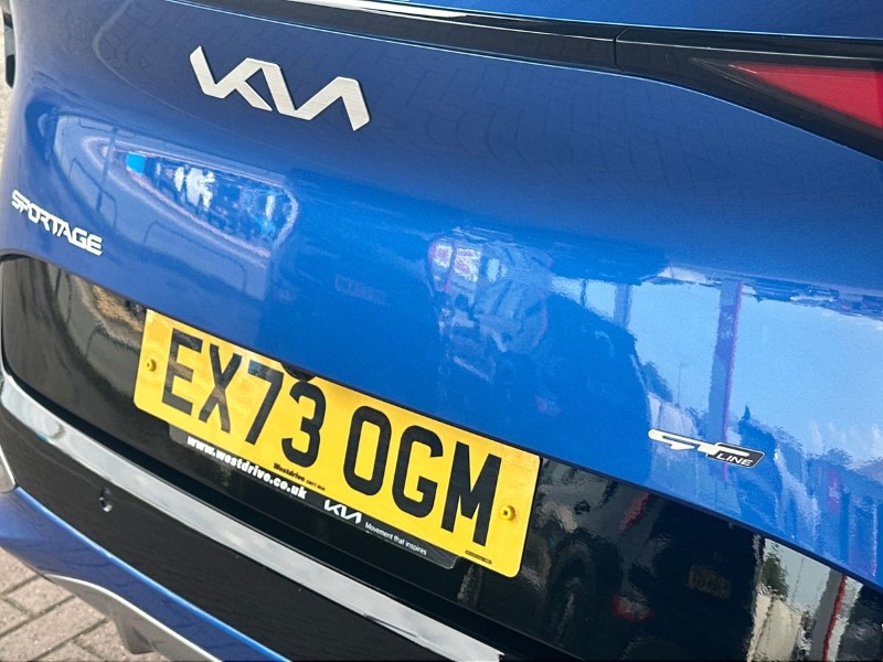 2023 (73) KIA SPORTAGE 1.6T GDi HEV GT-Line S 5dr Auto AWD 3383592