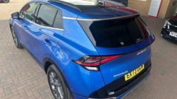 2023 (73) KIA SPORTAGE 1.6T GDi HEV GT-Line S 5dr Auto AWD 3383599