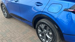 2023 (73) KIA SPORTAGE 1.6T GDi HEV GT-Line S 5dr Auto AWD 3383586