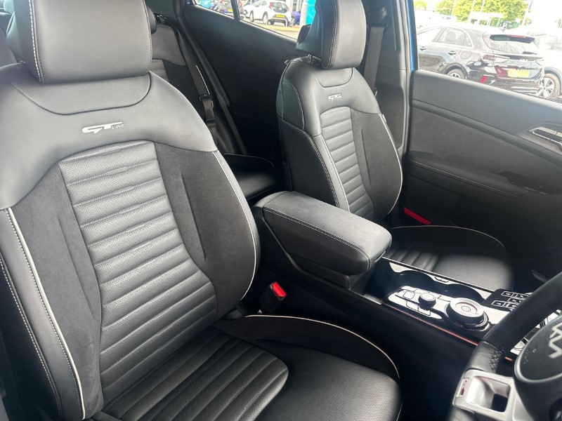 2023 (73) KIA SPORTAGE 1.6T GDi HEV GT-Line S 5dr Auto AWD 3383564