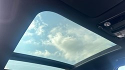 2023 (73) KIA SPORTAGE 1.6T GDi HEV GT-Line S 5dr Auto AWD 3383558