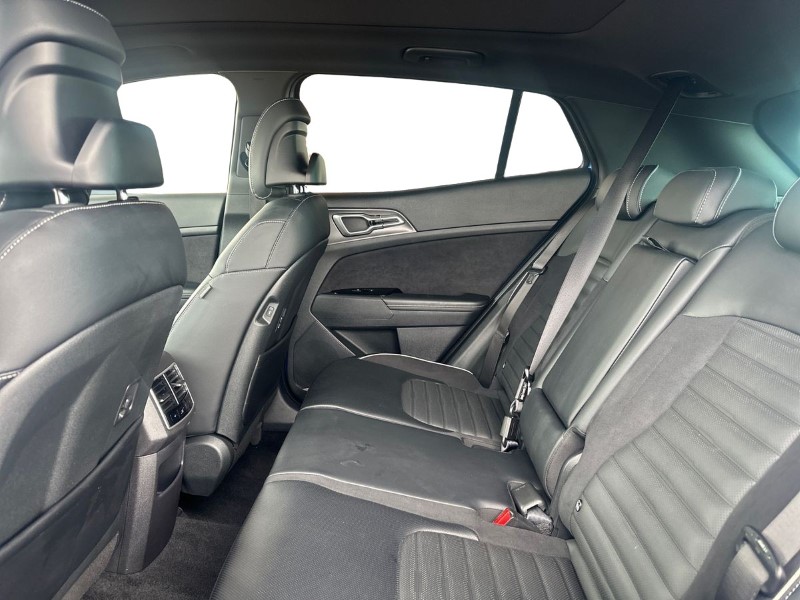 2023 (73) KIA SPORTAGE 1.6T GDi HEV GT-Line S 5dr Auto AWD 3383552