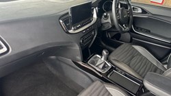 2024 (24) KIA XCEED 1.5T GDi ISG GT-Line 5dr 3474385