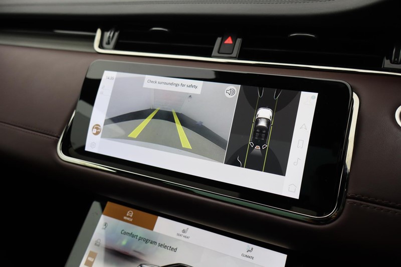 2022 (22) LAND ROVER RANGE ROVER EVOQUE 1.5 P300e Autobiography 5dr Auto 5035131