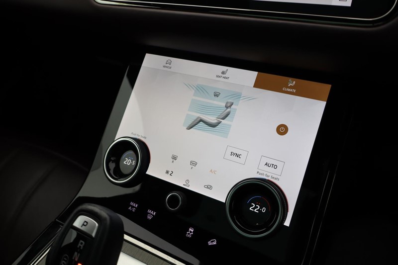 2022 (22) LAND ROVER RANGE ROVER EVOQUE 1.5 P300e Autobiography 5dr Auto 5035126