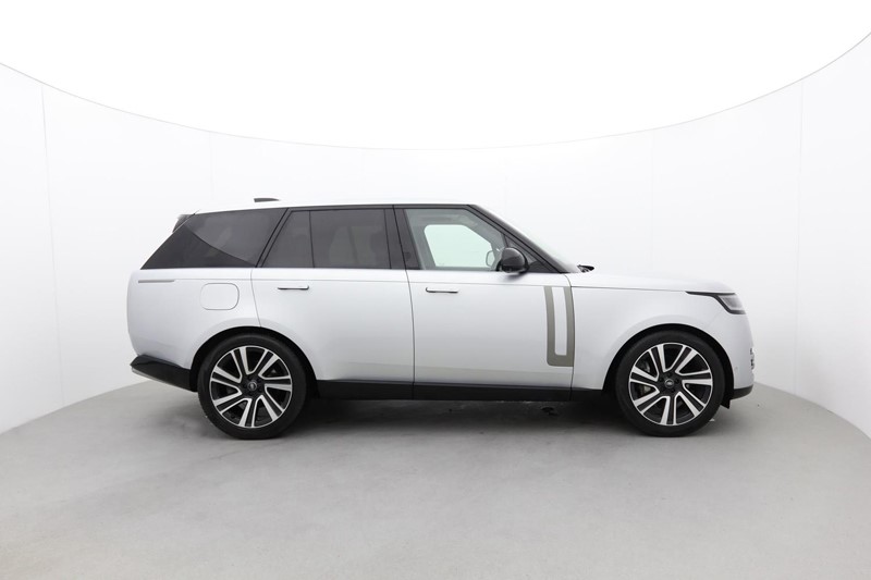 2024 (24) LAND ROVER RANGE ROVER 3.0 D300 HSE 4dr Auto 5049091
