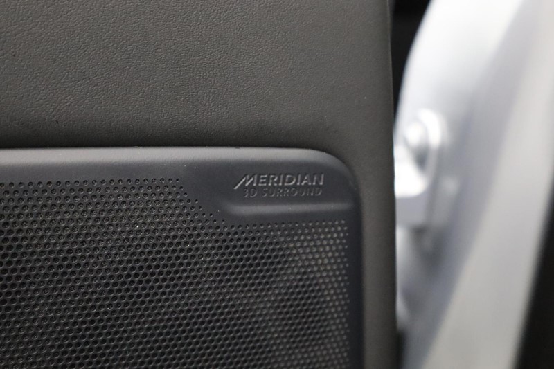 2024 (24) LAND ROVER RANGE ROVER 3.0 D300 HSE 4dr Auto 5049097