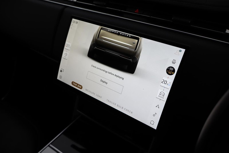 2024 (24) LAND ROVER RANGE ROVER 3.0 D300 HSE 4dr Auto 5049128