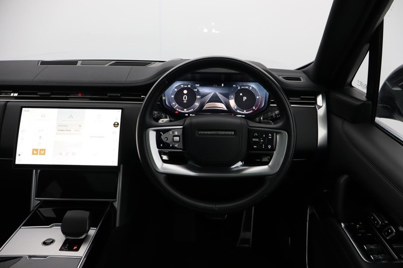 2024 (24) LAND ROVER RANGE ROVER 3.0 D300 HSE 4dr Auto 5049136