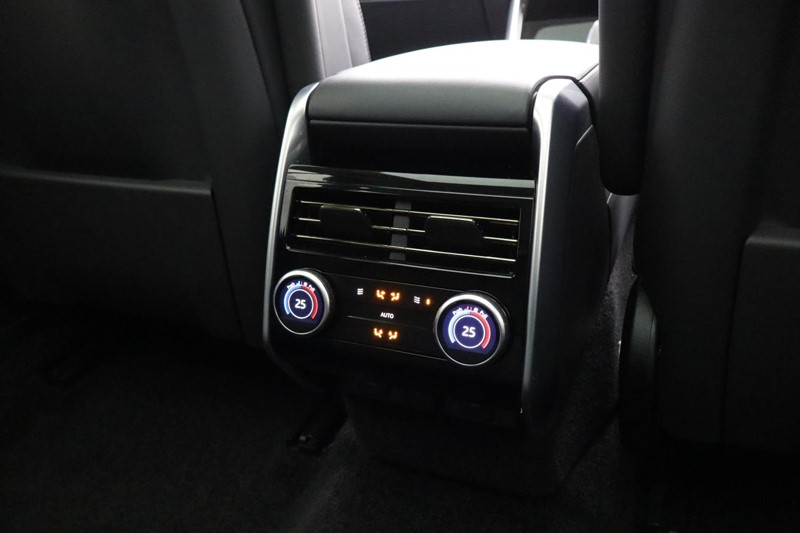 2024 (24) LAND ROVER RANGE ROVER 3.0 D300 HSE 4dr Auto 5049133