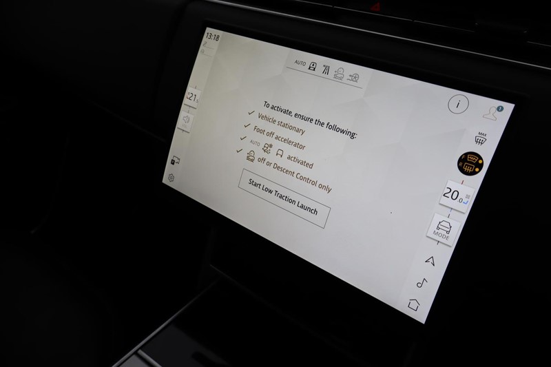 2024 (24) LAND ROVER RANGE ROVER 3.0 D300 HSE 4dr Auto 5049123