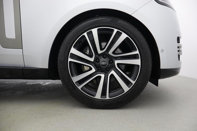 2024 (24) LAND ROVER RANGE ROVER 3.0 D300 HSE 4dr Auto 5049102