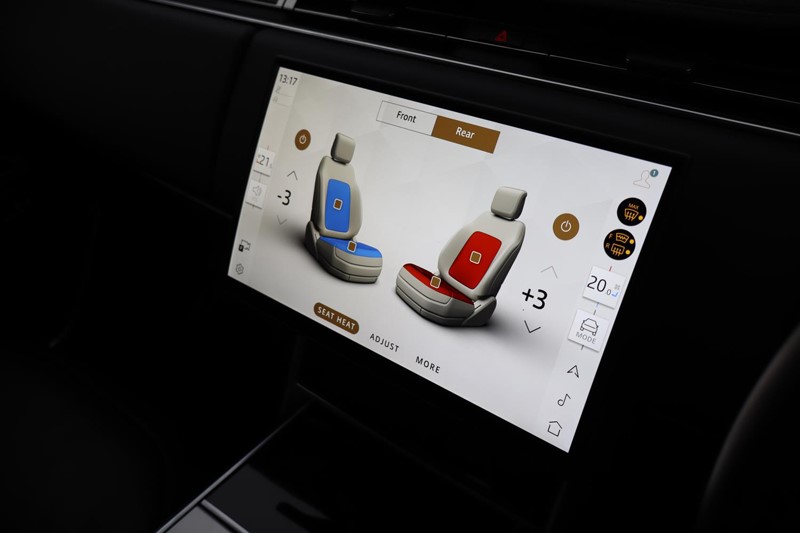 2024 (24) LAND ROVER RANGE ROVER 3.0 D300 HSE 4dr Auto 5049116