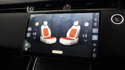 2026 (75) LAND ROVER RANGE ROVER EVOQUE 2.0 D200 Dynamic SE 5dr Auto 5561709