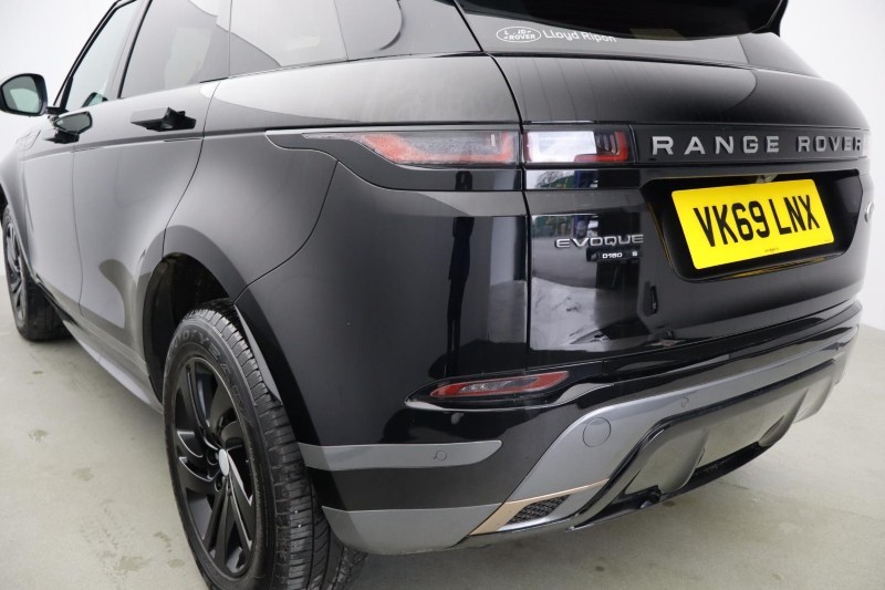 2019 (69) LAND ROVER RANGE ROVER EVOQUE 2.0 D180 R-Dynamic S 5dr Auto 5082332